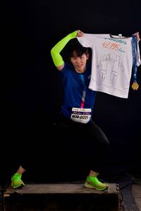 BIB: 42195, 41227
                            <button type="button" onclick="openModal(9296482)" class="btn btn-primary btn-sm float-right btn-popup" data-toggle="modal" data-target=".modal-high-quality">
                        <i class="fas fa-shopping-cart"></i> Add to Cart
                    </button>
                                            <button type="button" onclick="isThisMe(9296482, true)" class="btn btn-success btn-sm float-right btn-popup btn-isme hidden" data-toggle="tooltip" data-placement="bottom" title="นี่คือรูปของคุณใช่ไหม คลิกที่นี่เพื่อเอาเข้าอัลบั้ม">
                        <i class="fas fa-plus"></i> Add to album
                    </button>
                    <button type="button" onclick="isThisMe(9296482, false)" class="btn btn-warning btn-sm float-right btn-popup btn-isnotme hidden">
                        <i class="fas fa-ban"></i> Remove from album
                    </button>